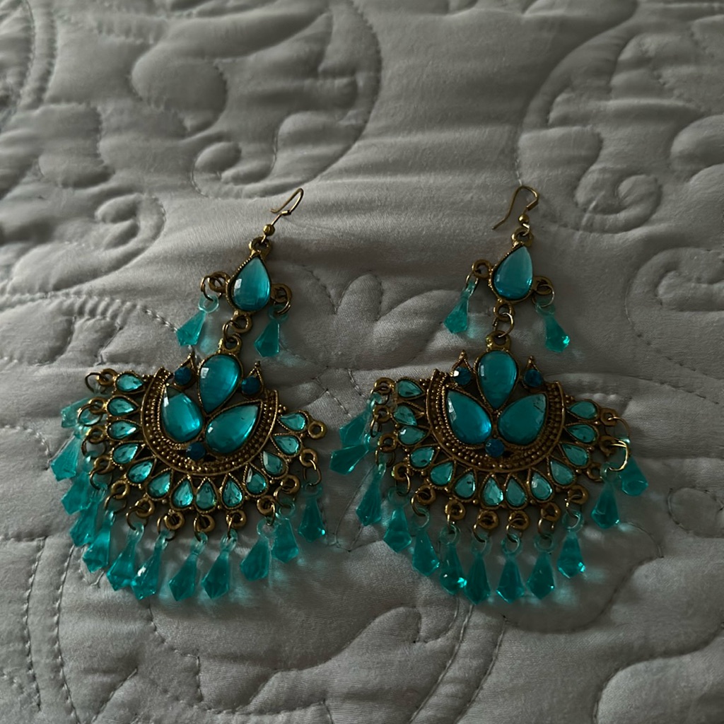 Earrings !
